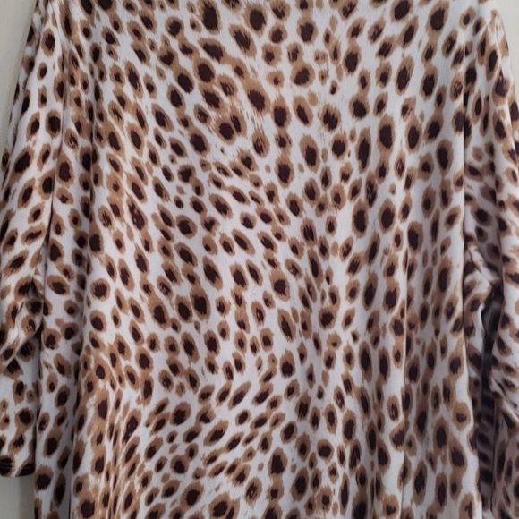 🌟 Host Pick 🌟 WOMEN'S blouse/Cathy Daniels - Picture 4 of 4